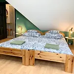Vazul Vendeghaz 3*