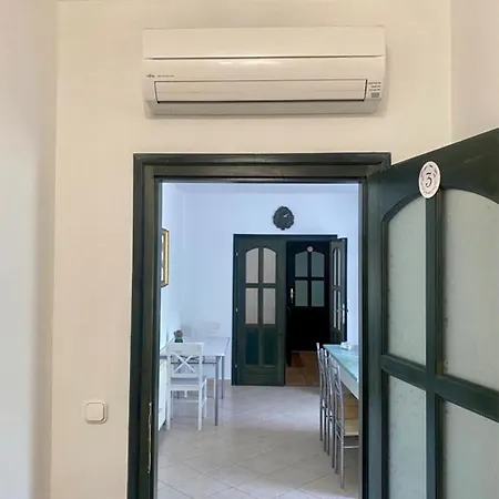 בית הארחה Vazul Vendeghaz 3*